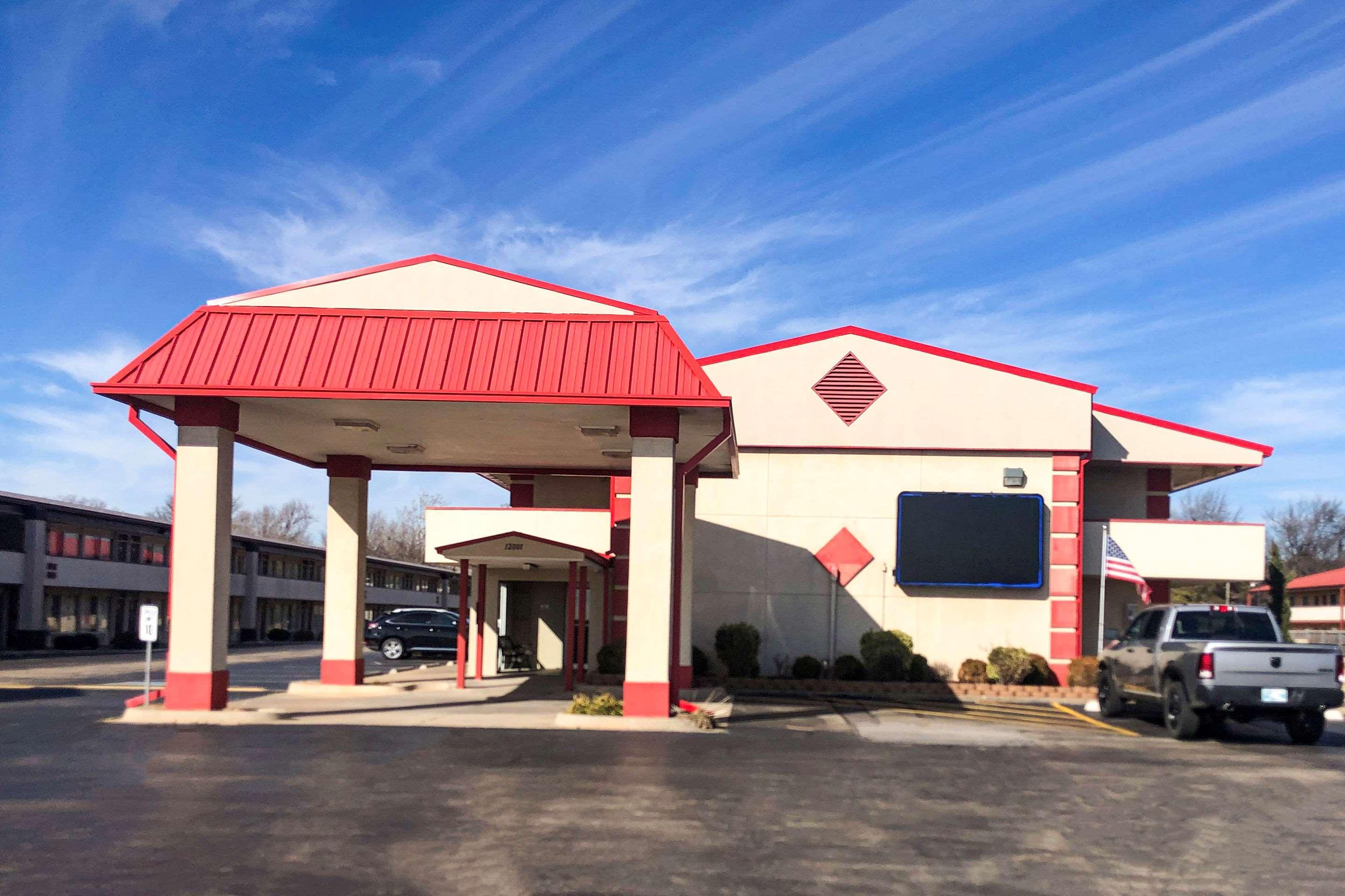 Econo Lodge Oklahoma City Exterior foto