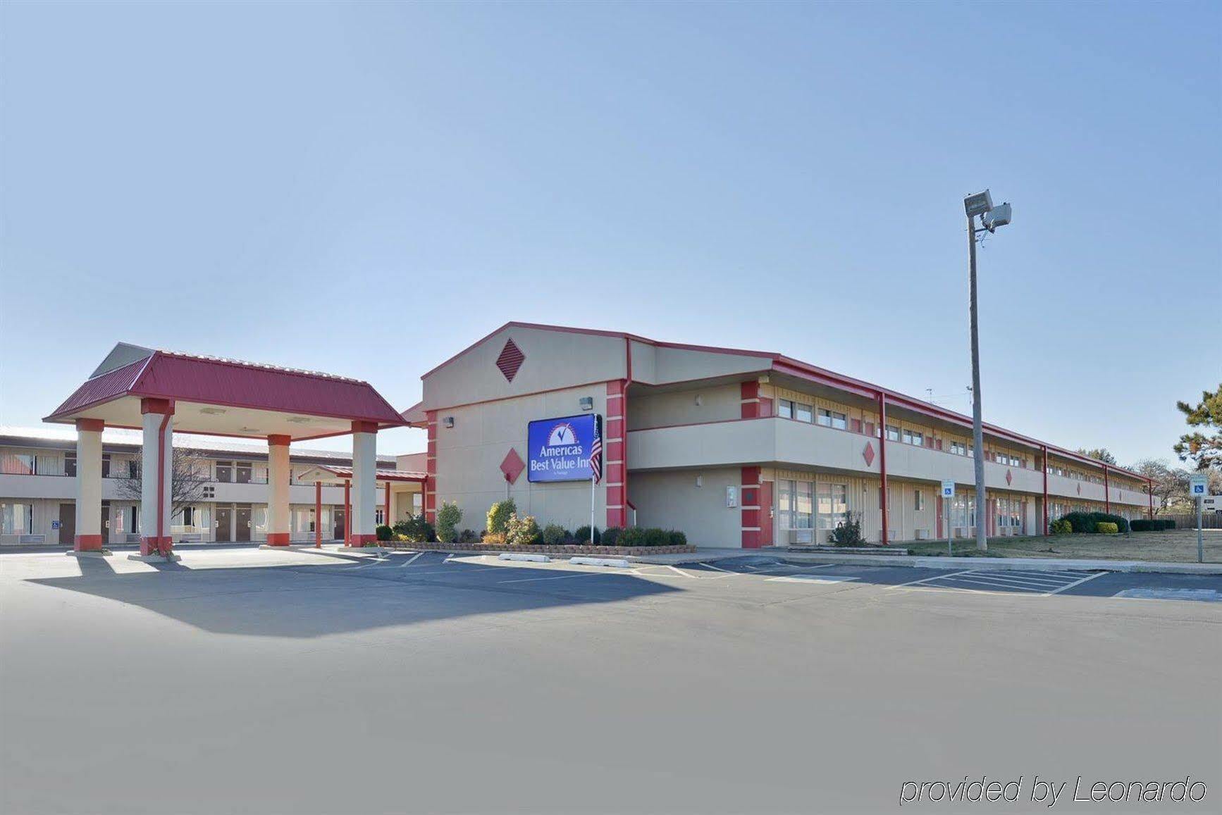 Econo Lodge Oklahoma City Exterior foto